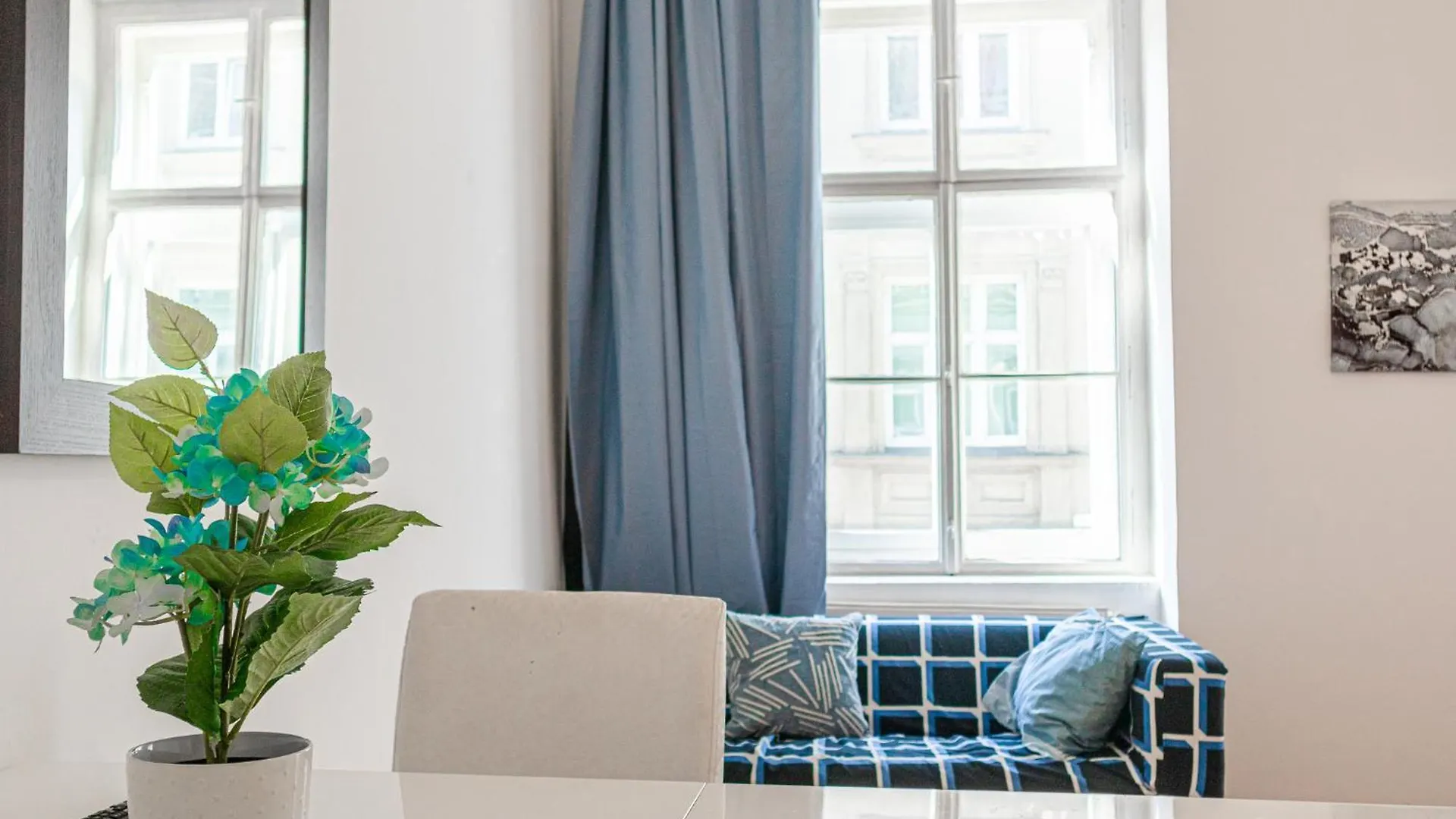 Big 3Br Apt In Viennas Center - Perfect For Longstays 0*, Vienna Austria