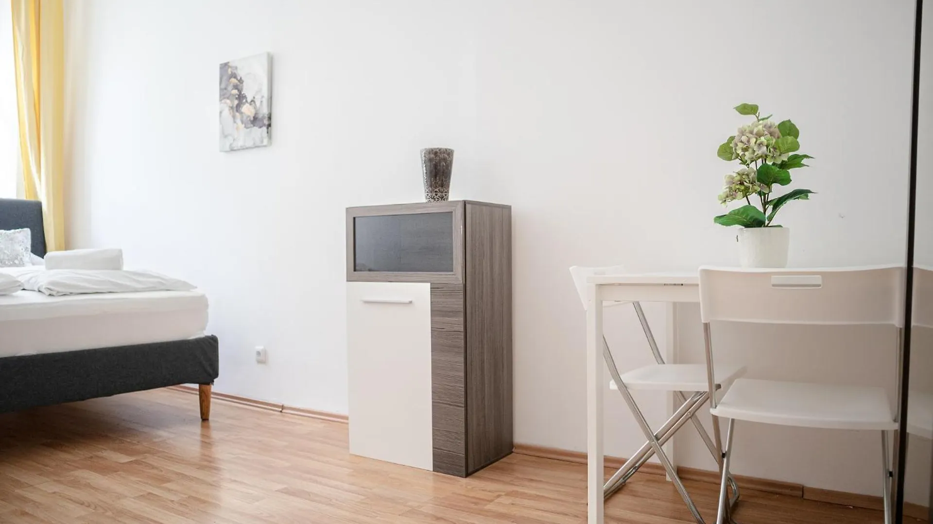 Big 3Br Apt In Viennas Center - Perfect For Longstays 0*, Vienna Austria