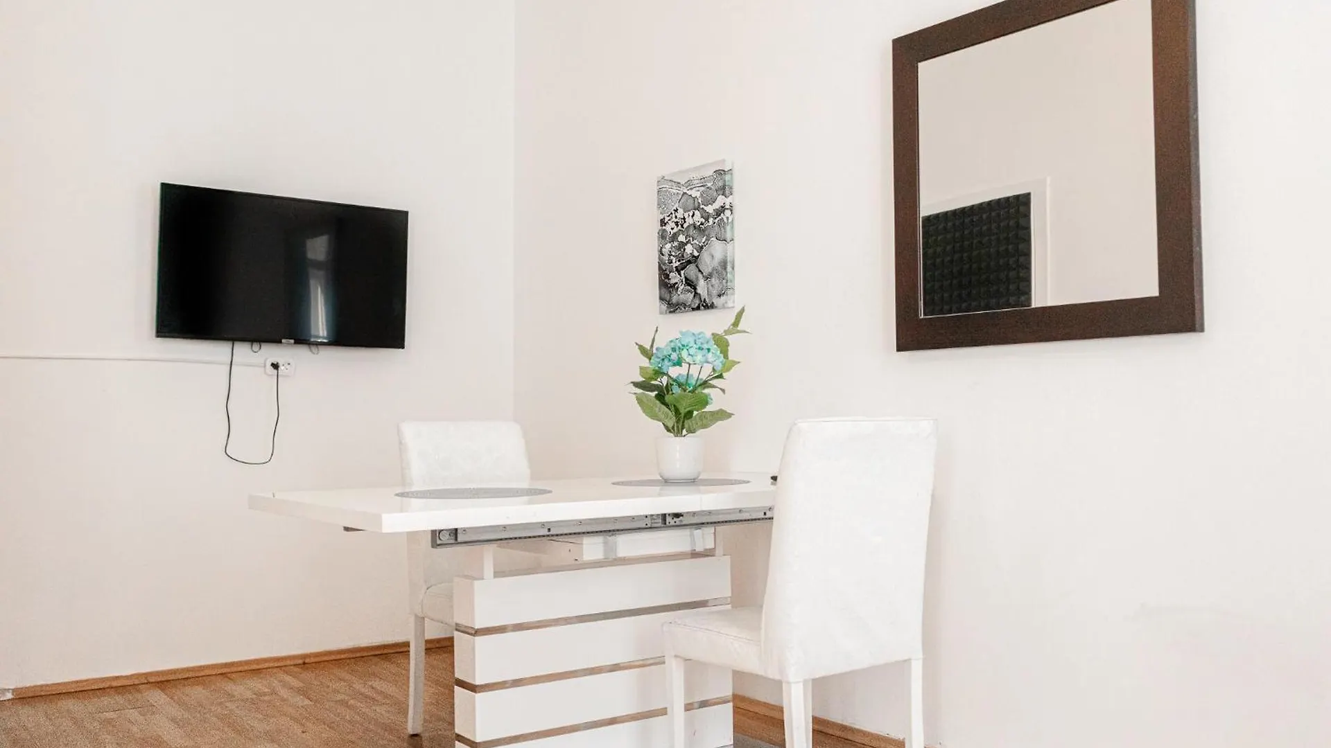 Big 3Br Apt In Viennas Center - Perfect For Longstays Apartment