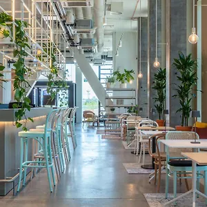 District Living Viena